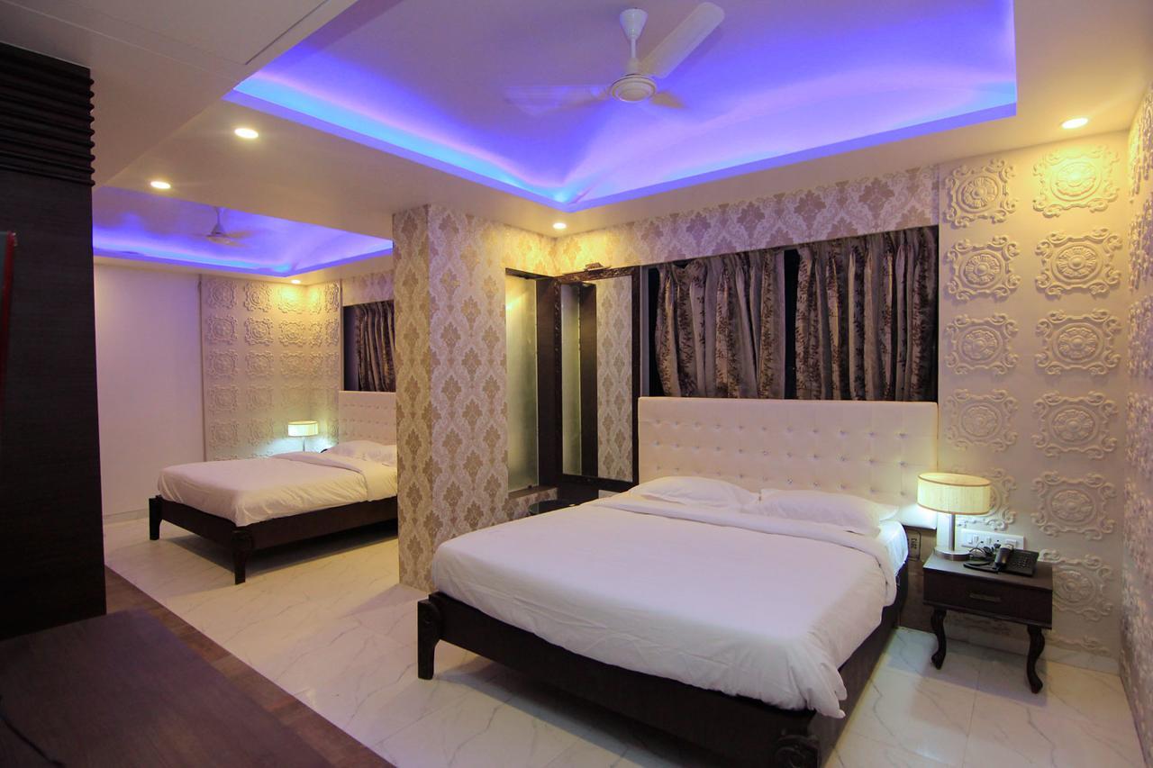 Hotel Sai Dharam Palace Shirdi Eksteriør billede